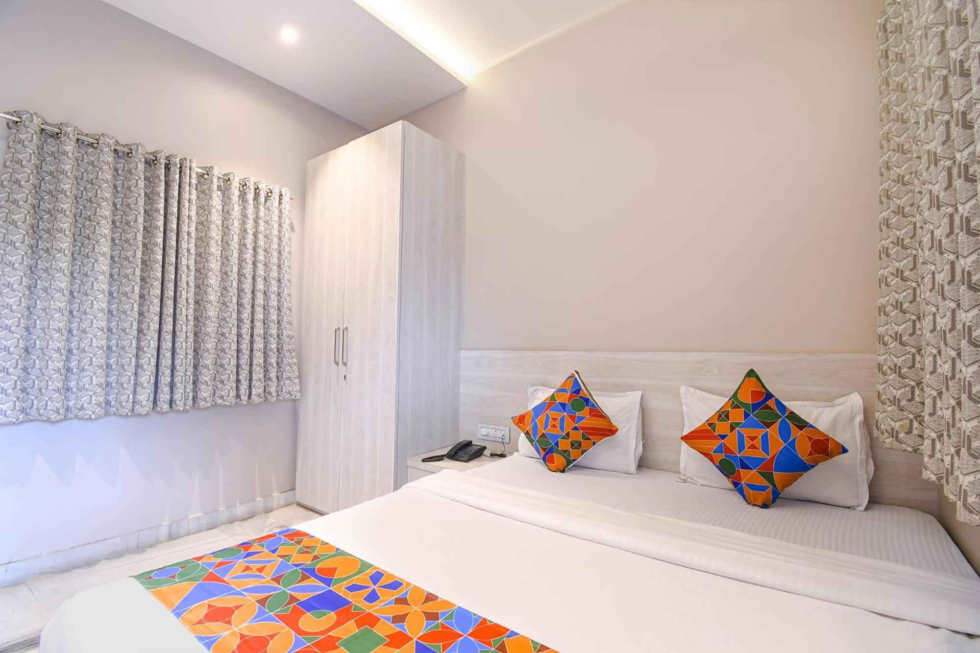 Fabhotel Kitchen Q Inn - Belaghata Καλκούτα Εξωτερικό φωτογραφία